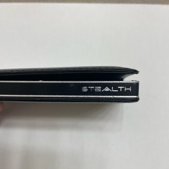 STEALTH Wallet | Aluminium RFID Blocking Card Holder Ejector Pop Up Wallet - Picture 6 of 7
